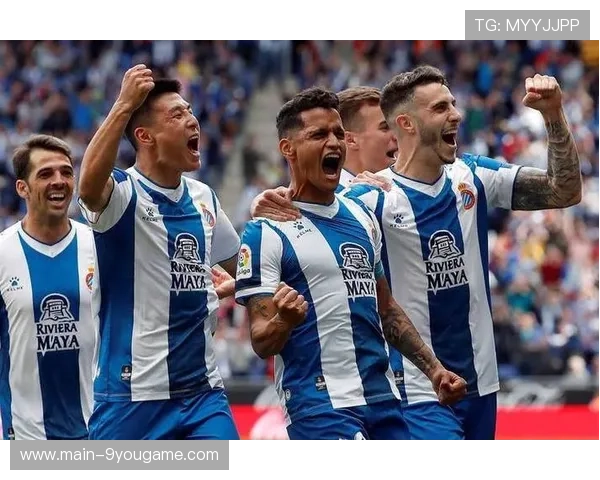 “西甲年轻力量崭露头角：未来巨星闪耀赛场”，2021西甲球队